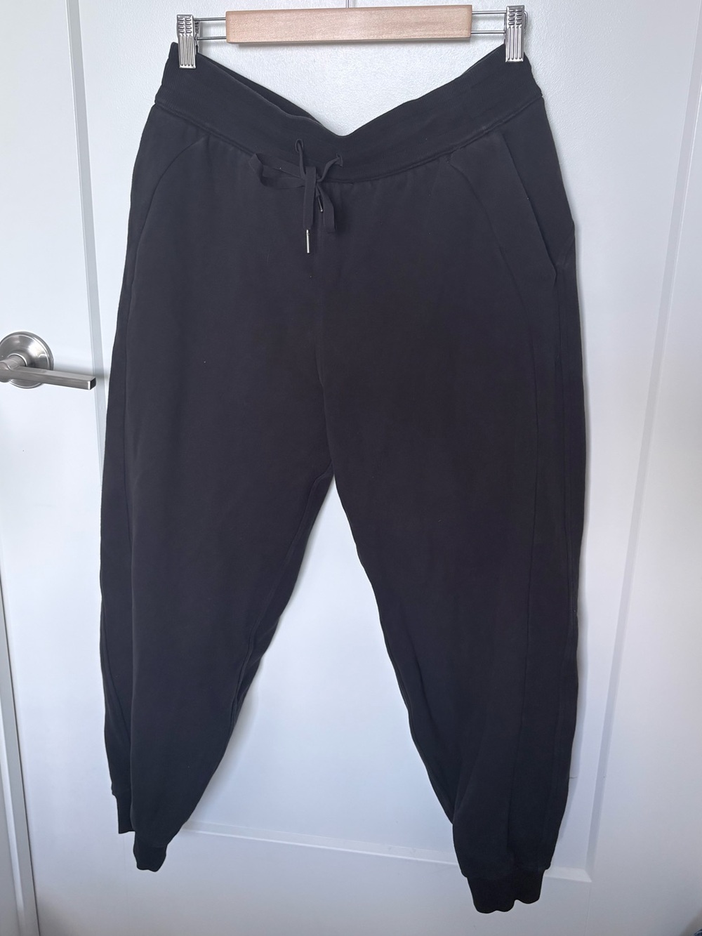 Lululemon Scuba High-Rise Jogger 28” Black
